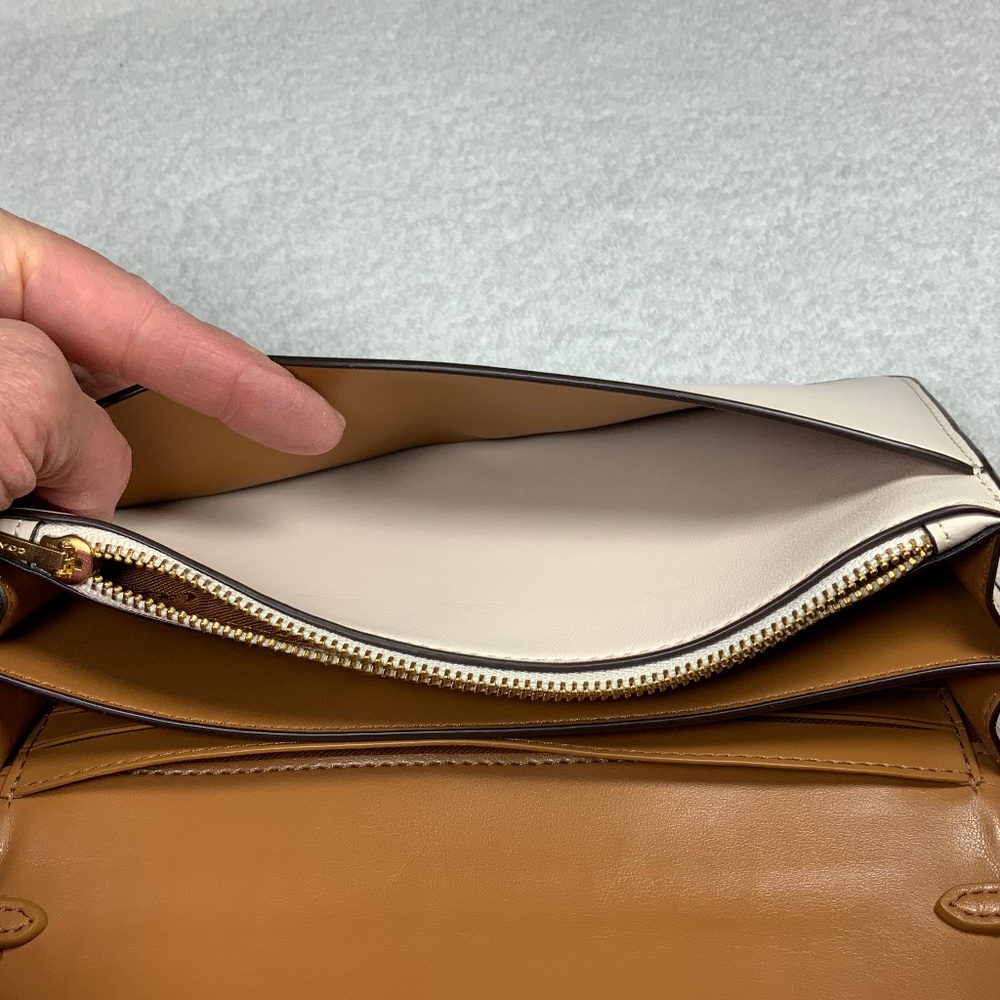 Coach Callie Foldover Clutch With Quilting And Rivets 76543 - Picture 6 of 14